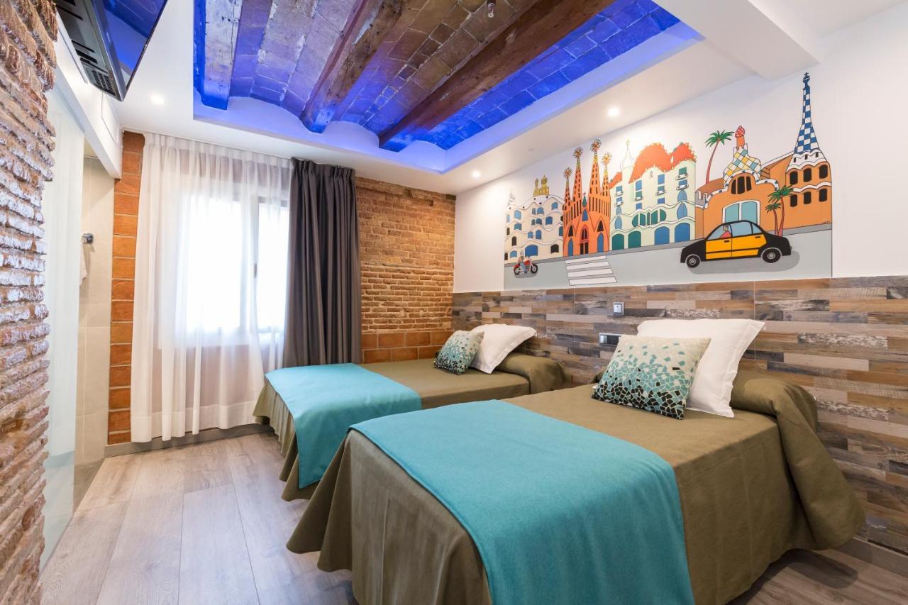 Pension Miami Barcelona Exterior photo